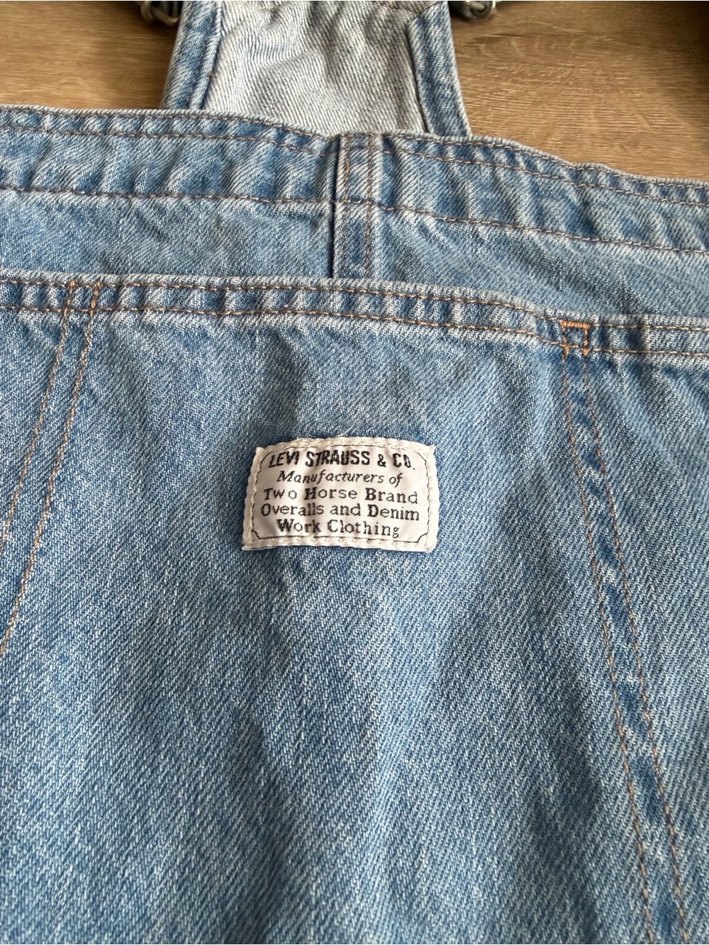Levi’s Premium Vintage Shortall Denim Overalls Light Wash Shorts Size XL - Picture 3 of 9